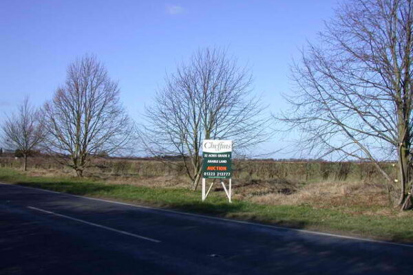 Arable land for sale geograph.org .uk 680379