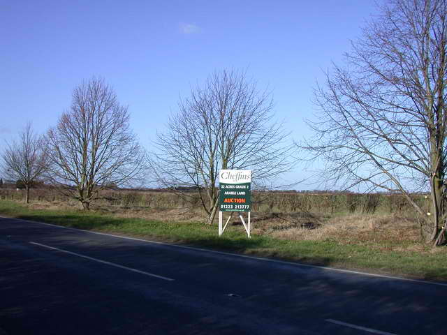 Arable land for sale geograph.org .uk 680379