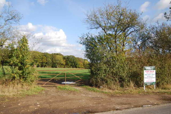 Land for Sale Scabharbour Rd geograph.org .uk 1536372