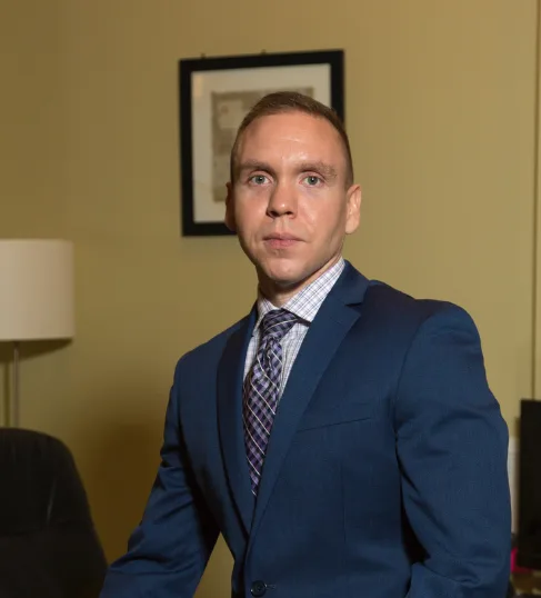 dr. Szabó Áron 1 dr. Szabó Áron ügyvéd